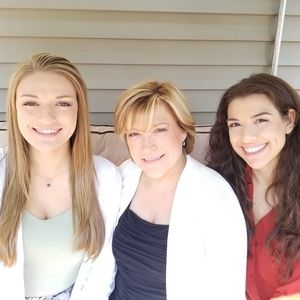 Meet your Posher, Robin